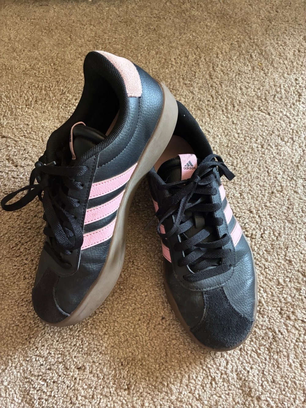 Adidas VL Court 2.0 Black Leather Pink Stripe Gum Sole Sneakers size 7